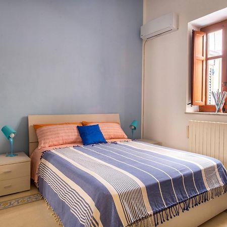La Casa Di Sara A Mondello Apartment Екстериор снимка